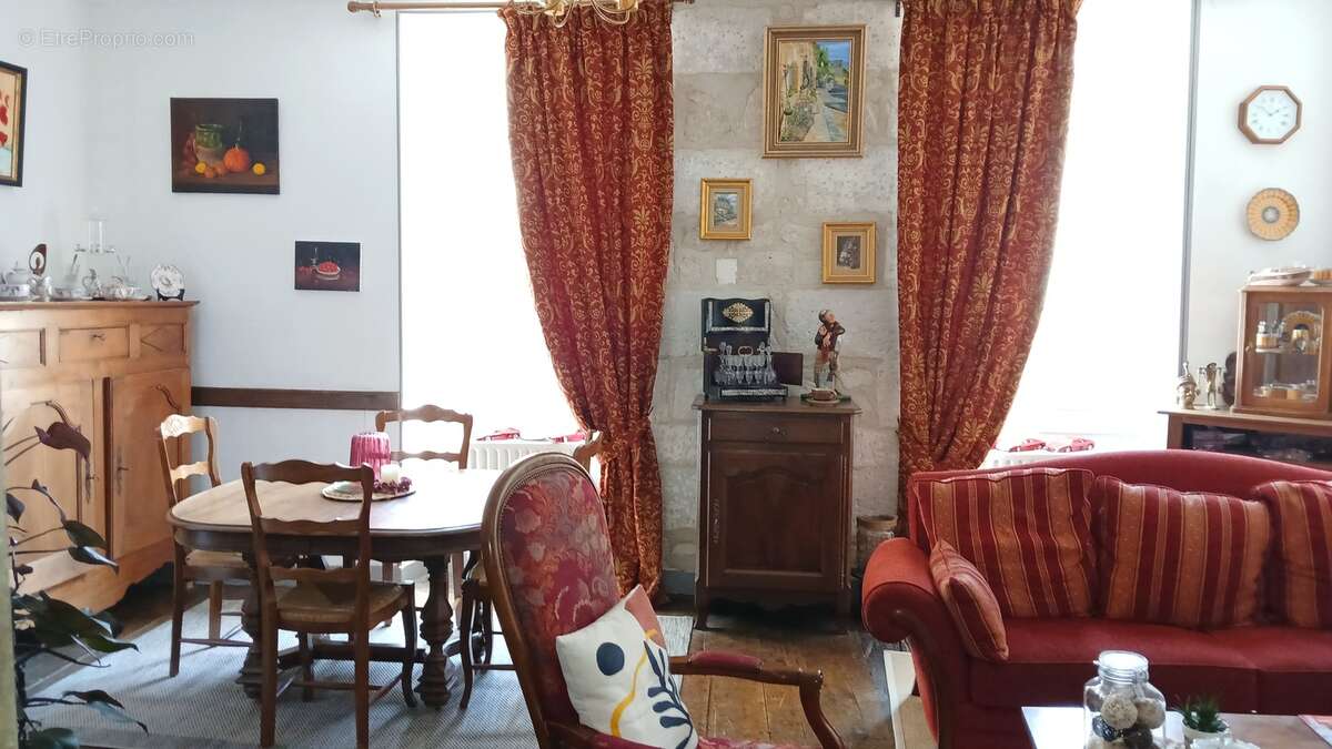 Maison 110 m² à Aubeterre-Sur-Dronne  - photo 24
