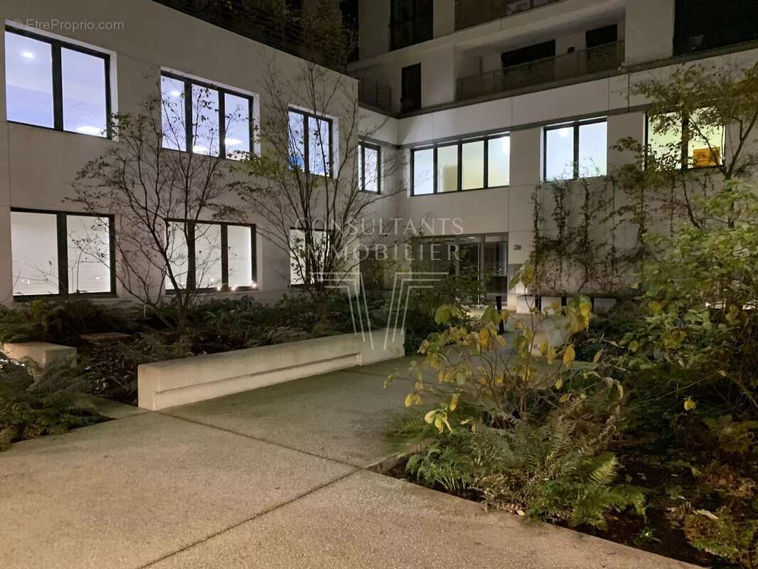 Appartement à ISSY-LES-MOULINEAUX