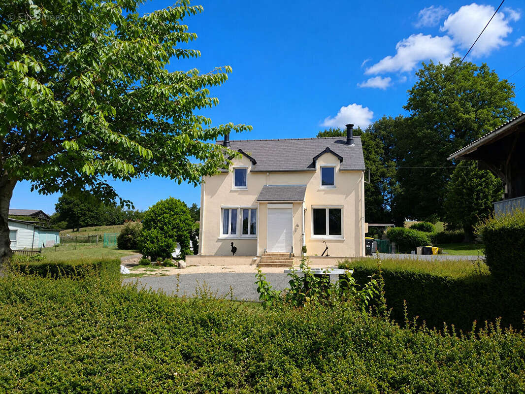 Maison à LANOUEE