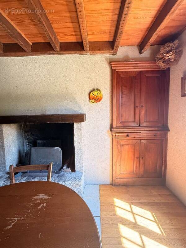 Maison à SAINT-VAURY