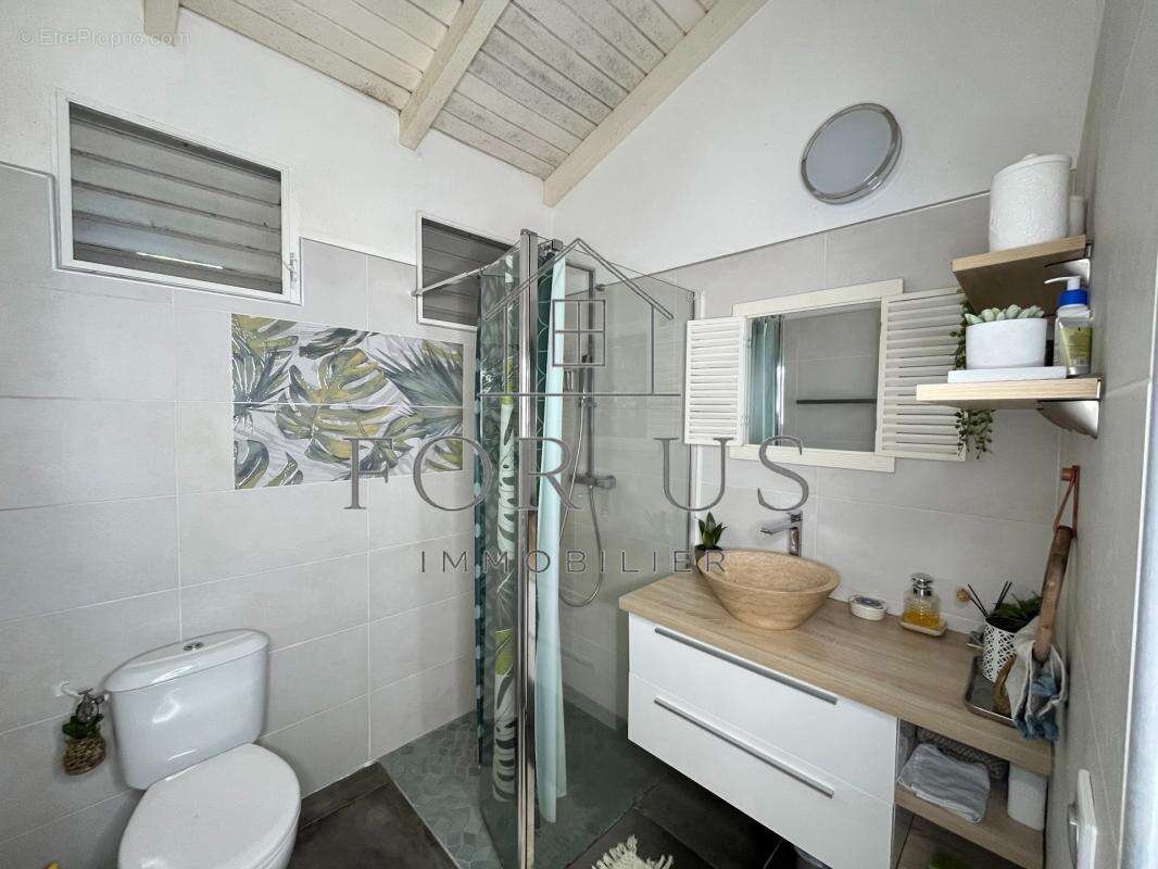 Maison à SAINTE-ANNE