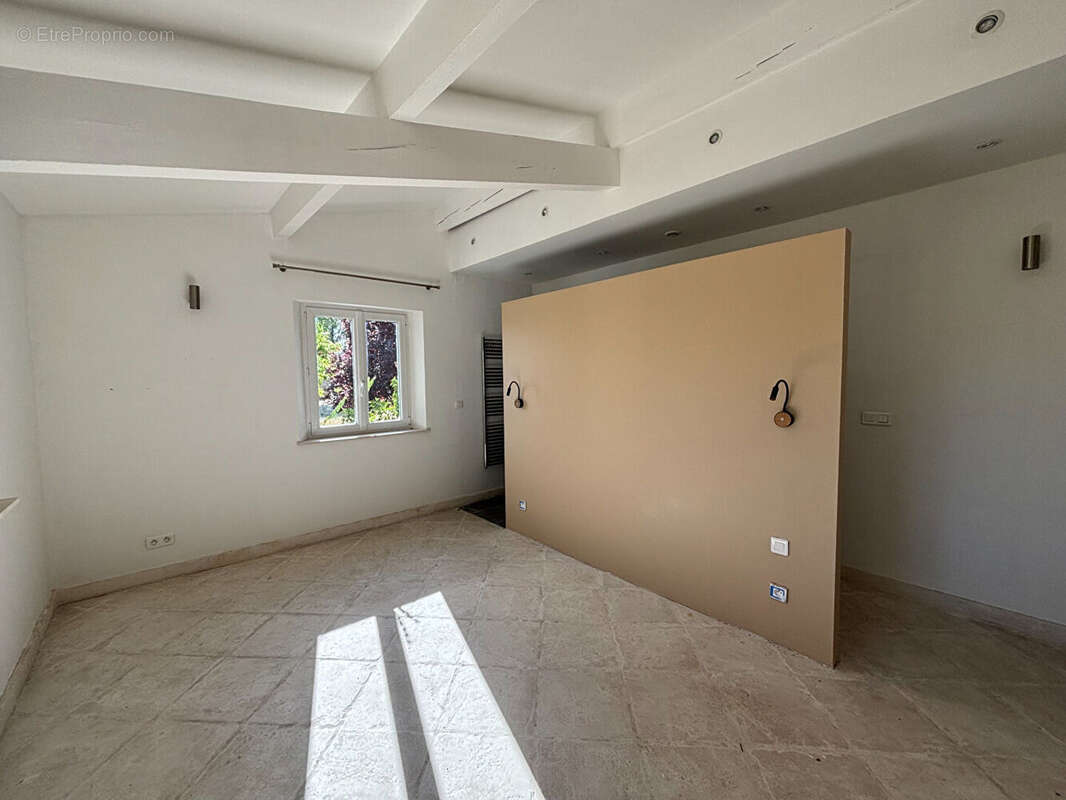 Maison à ROUSSILLON