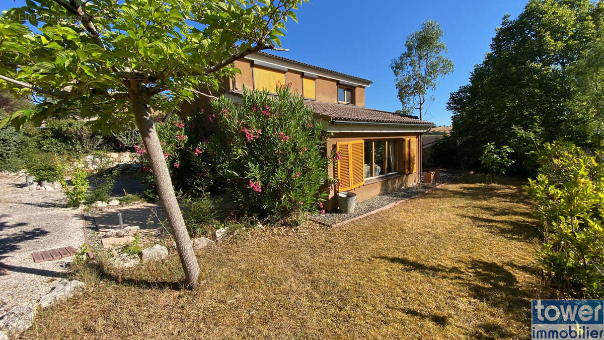 Maison à LOMBEZ