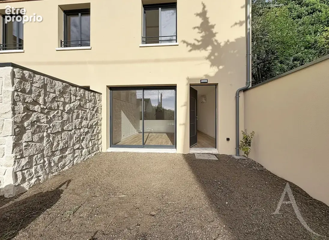 Maison à EPONE