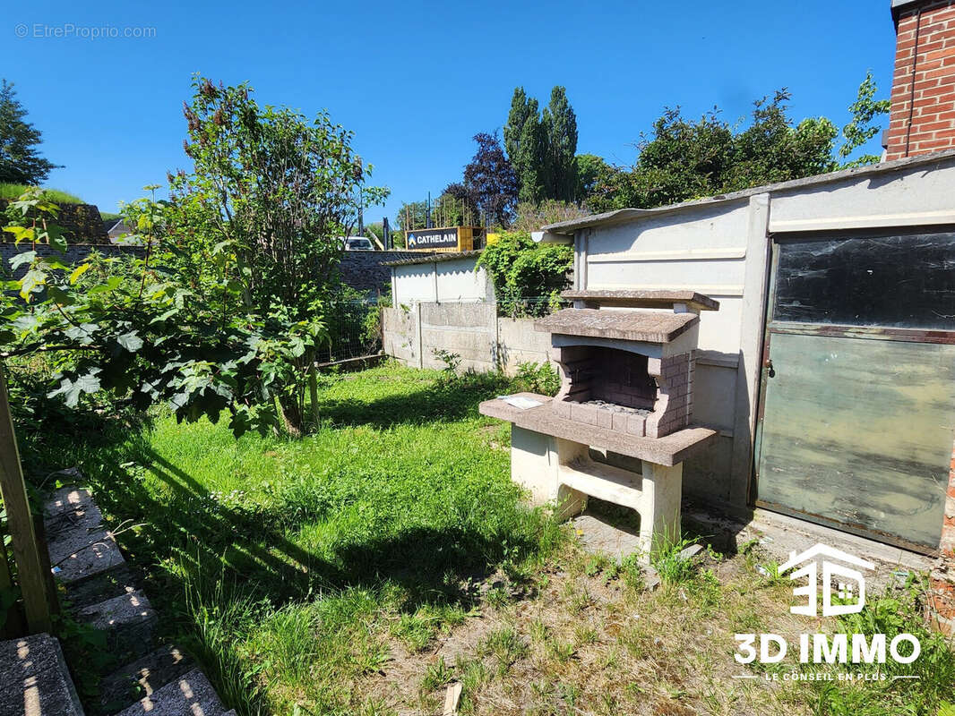 Maison 88 m² à Avesnes-Sur-Helpe  - photo 2