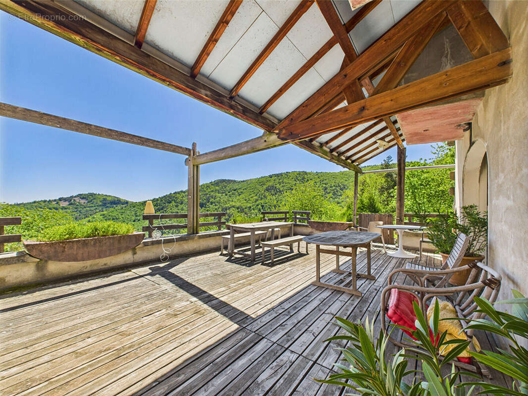 Maison à SAINT-FELICIEN