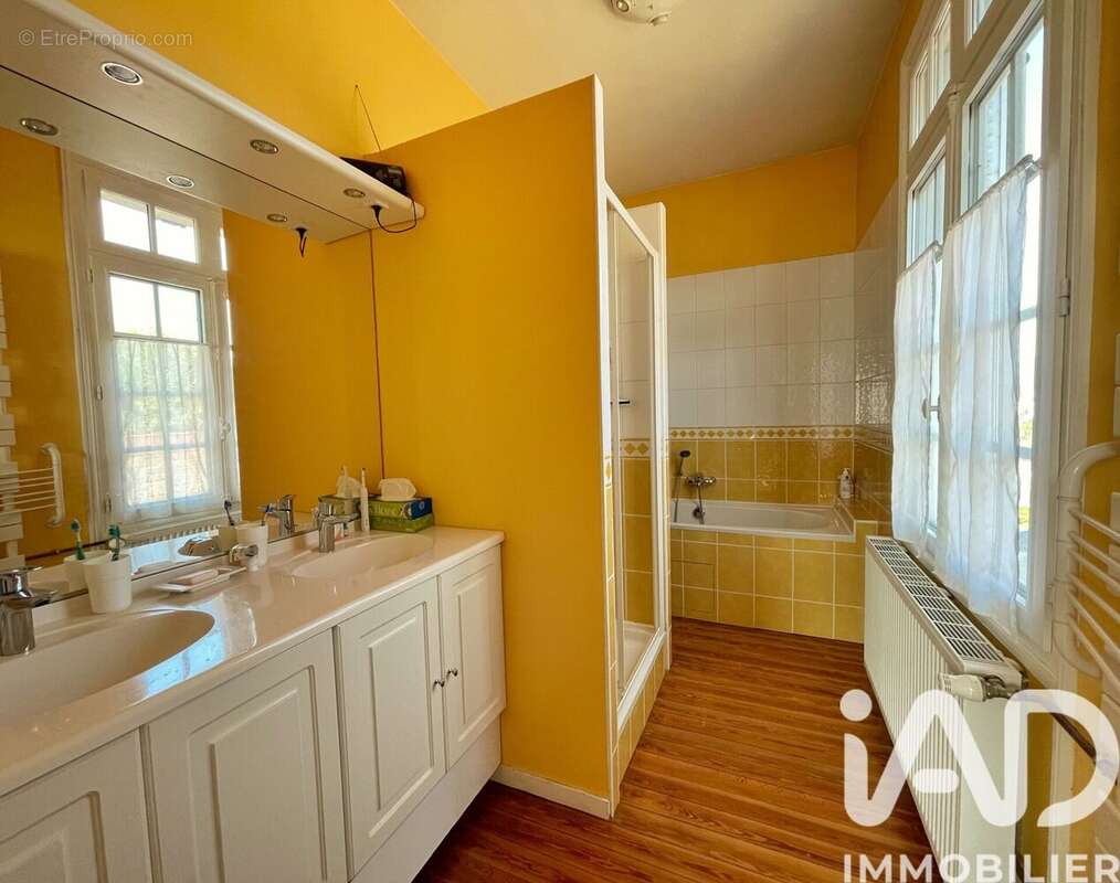 Photo 9 - Maison à COMPIEGNE