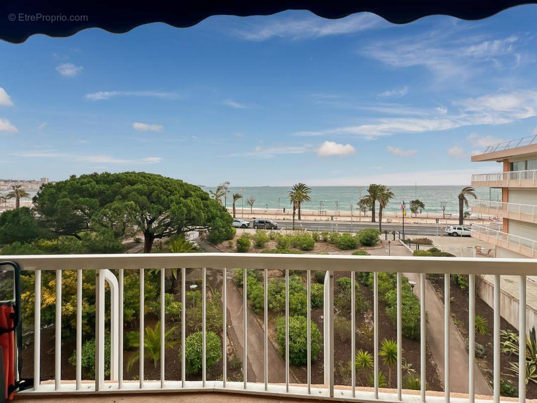 Appartement à FREJUS