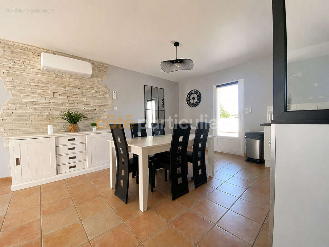 Maison de plain-pied 3 chambres à Saint-Michel-en-L'Herm - photo 3