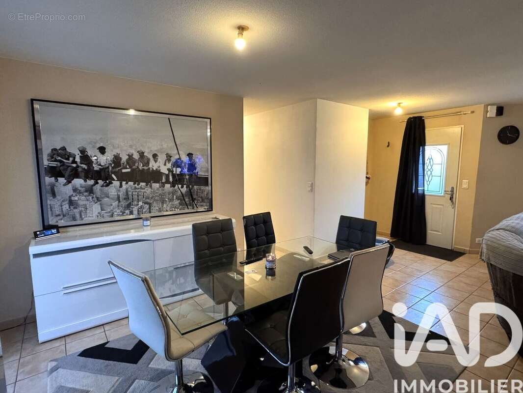 Photo 4 - Maison à YZEURE