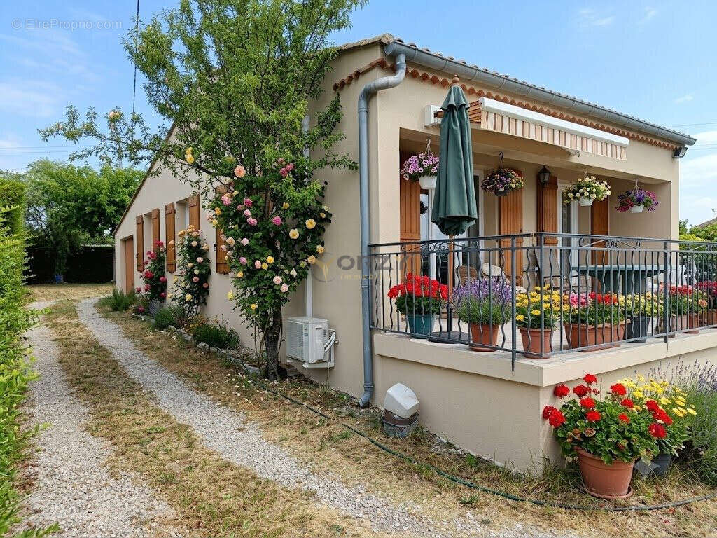 Maison 83 m² à Pujaut  - photo 4