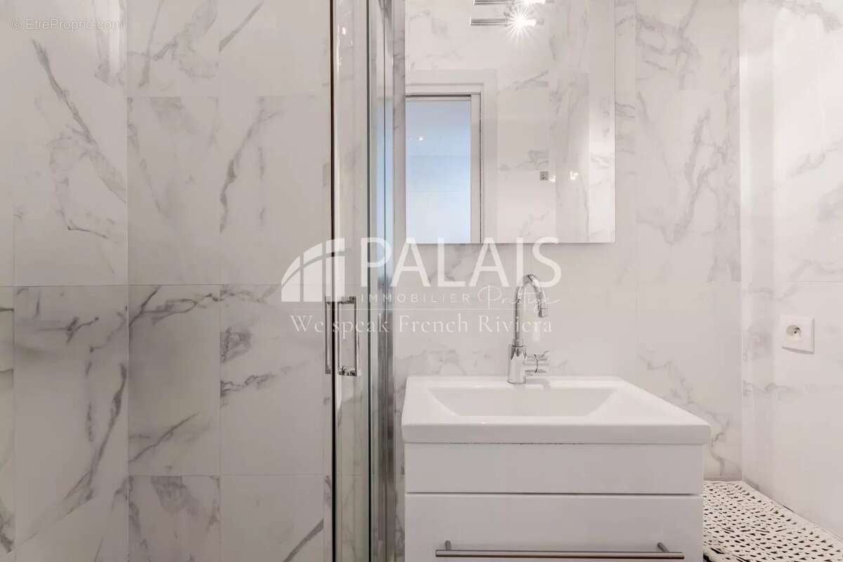 Appartement à BEAULIEU-SUR-MER