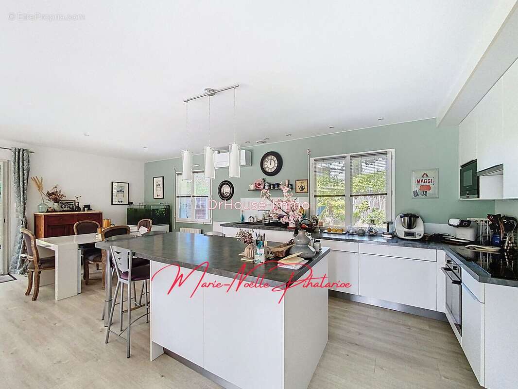 Maison à SAINT-MEDARD-EN-JALLES