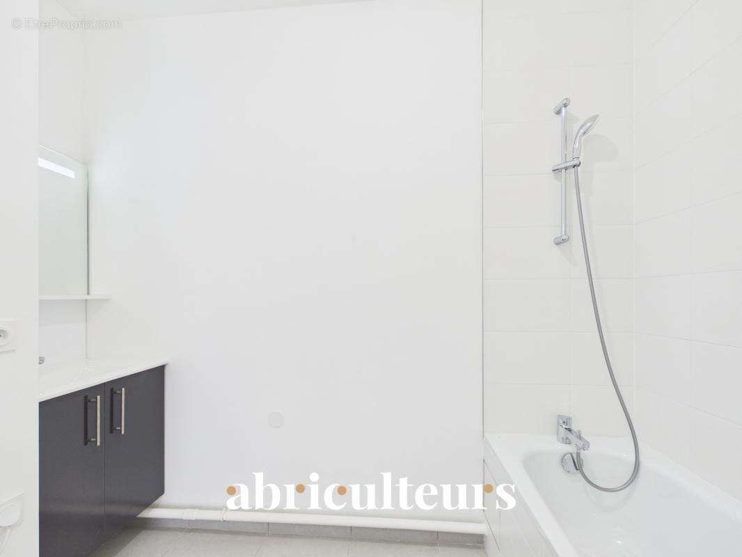 Appartement 5 pièces 91 m² – 4 chambres, 2 terrasses, 2 parkings – Colombes  - Allée Françoise Héritier - photo 15