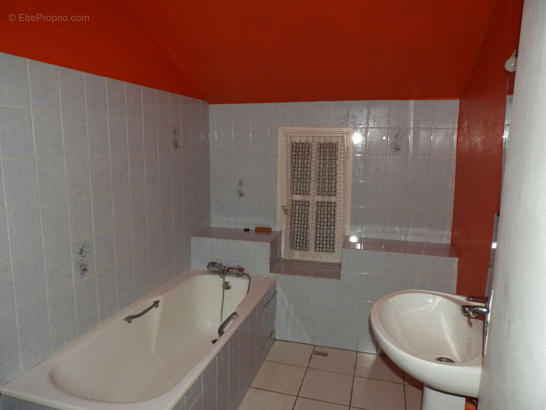 Maison à LIMOGNE-EN-QUERCY