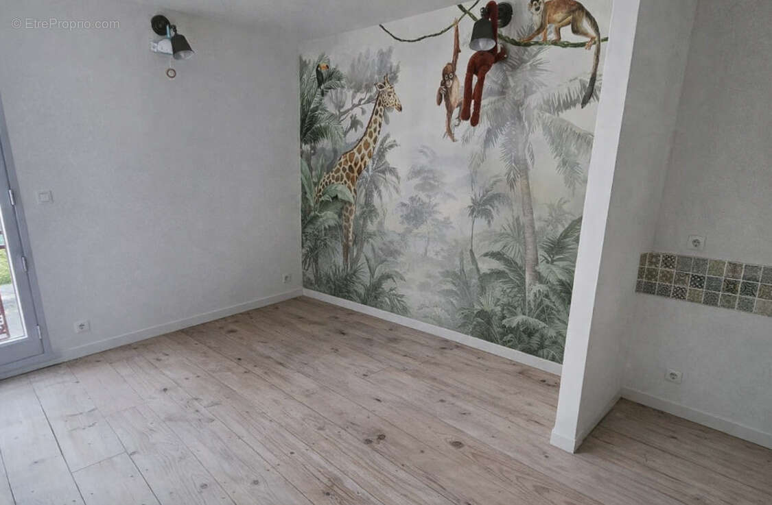 Maison à ROMILLY-SUR-SEINE