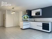 Appartement à SAINT-PRIEST-EN-JAREZ
