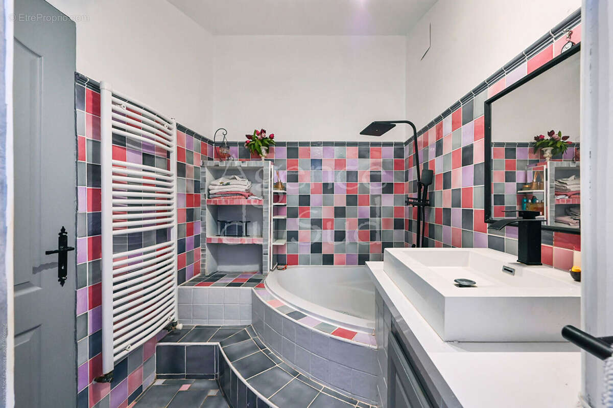 Maison à LA DESTROUSSE