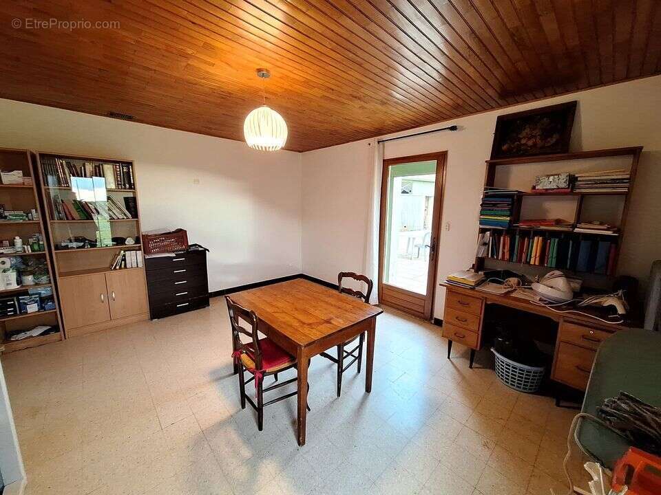 Maison à CHATEAUNEUF-SUR-ISERE