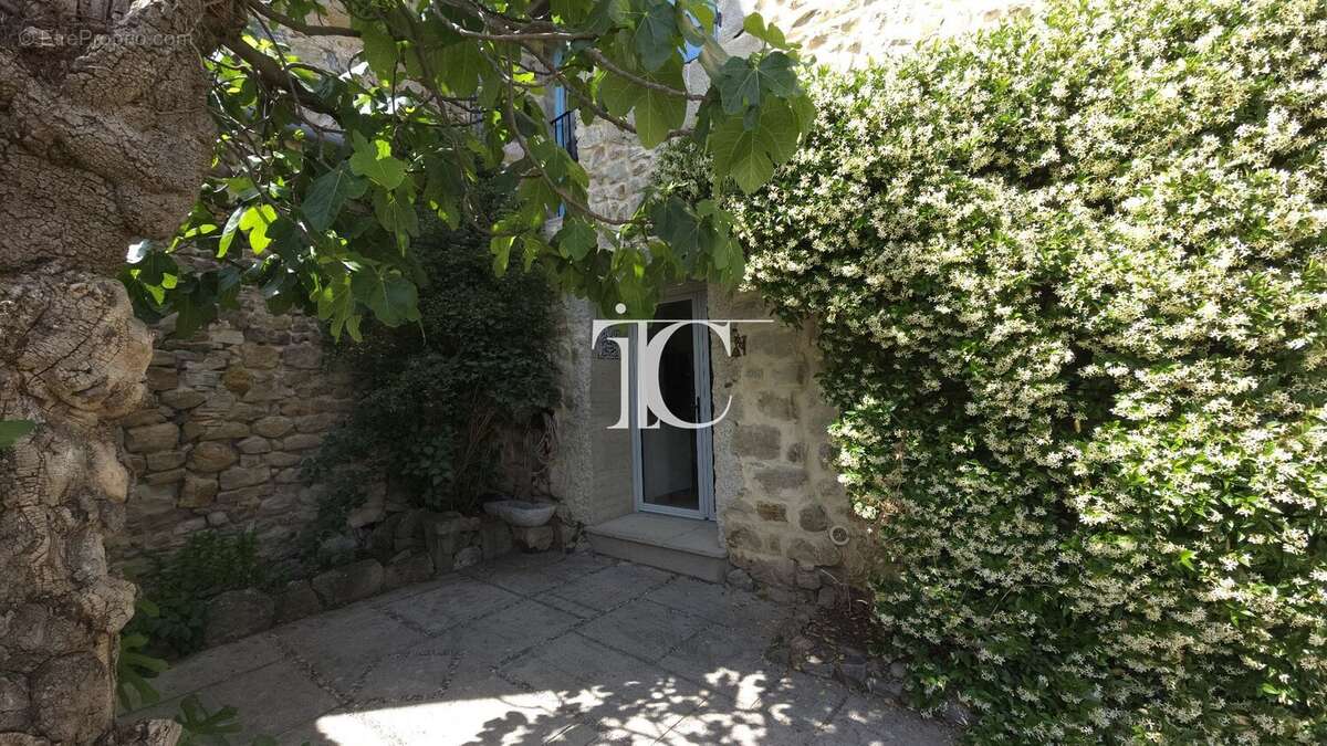 Maison à LES VANS
