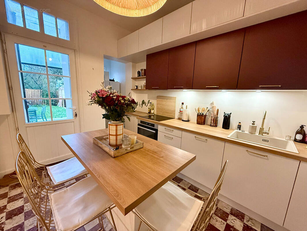 Appartement à VILLENAVE-D'ORNON