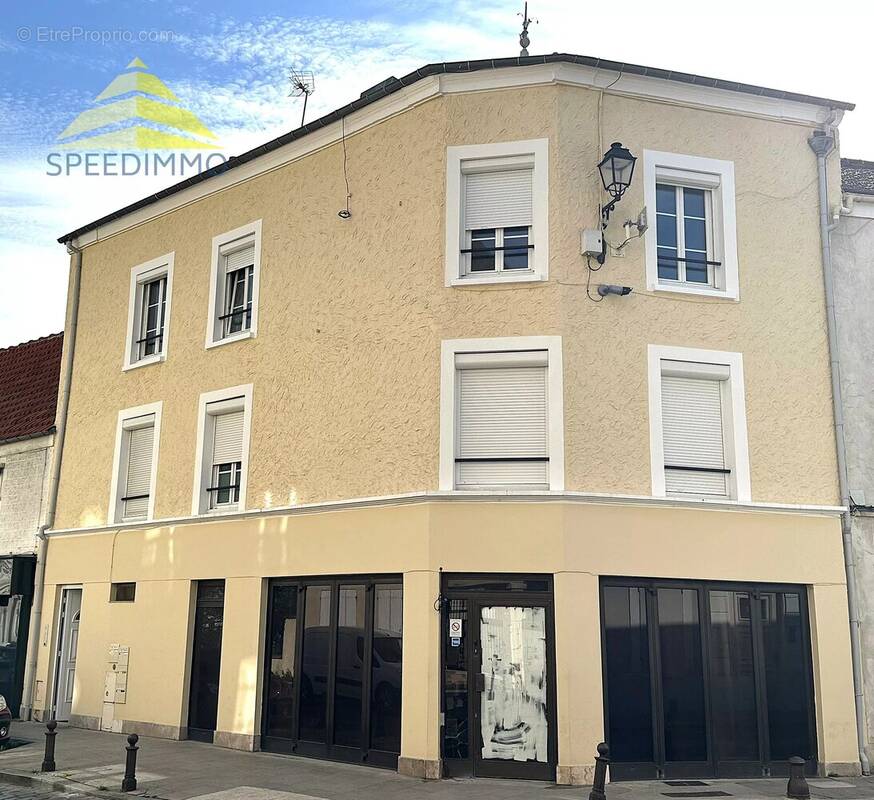 Appartement à BRIE-COMTE-ROBERT