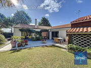 Maison à VENANSAULT