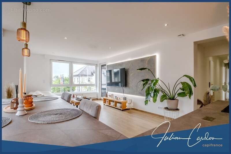 Appartement à REIGNIER