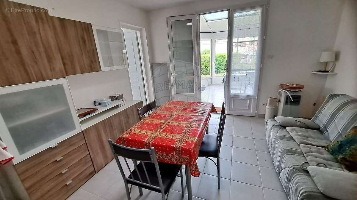 Maison à SAINT-GEORGES-DE-DIDONNE