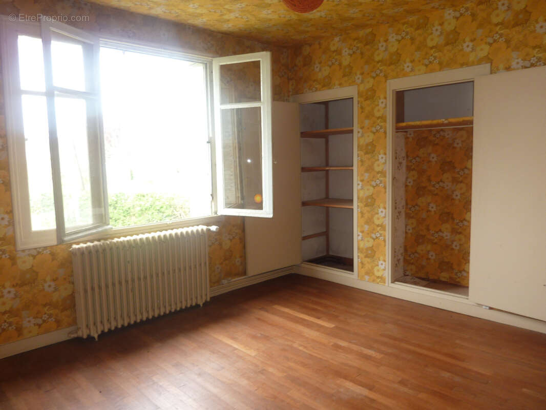 Maison à MONTMORILLON