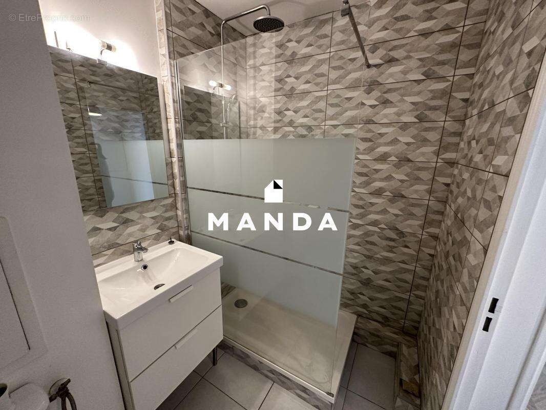 Appartement à CORBEIL-ESSONNES