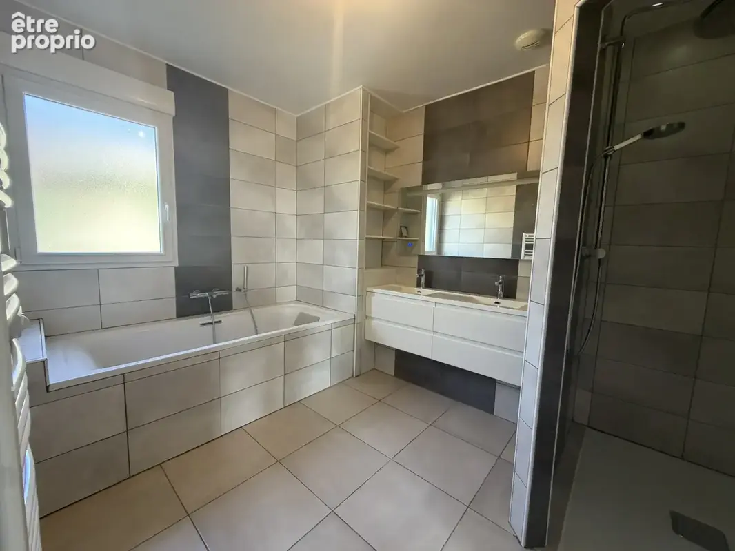 Maison familiale  a rieutort-de-randon - photo 5