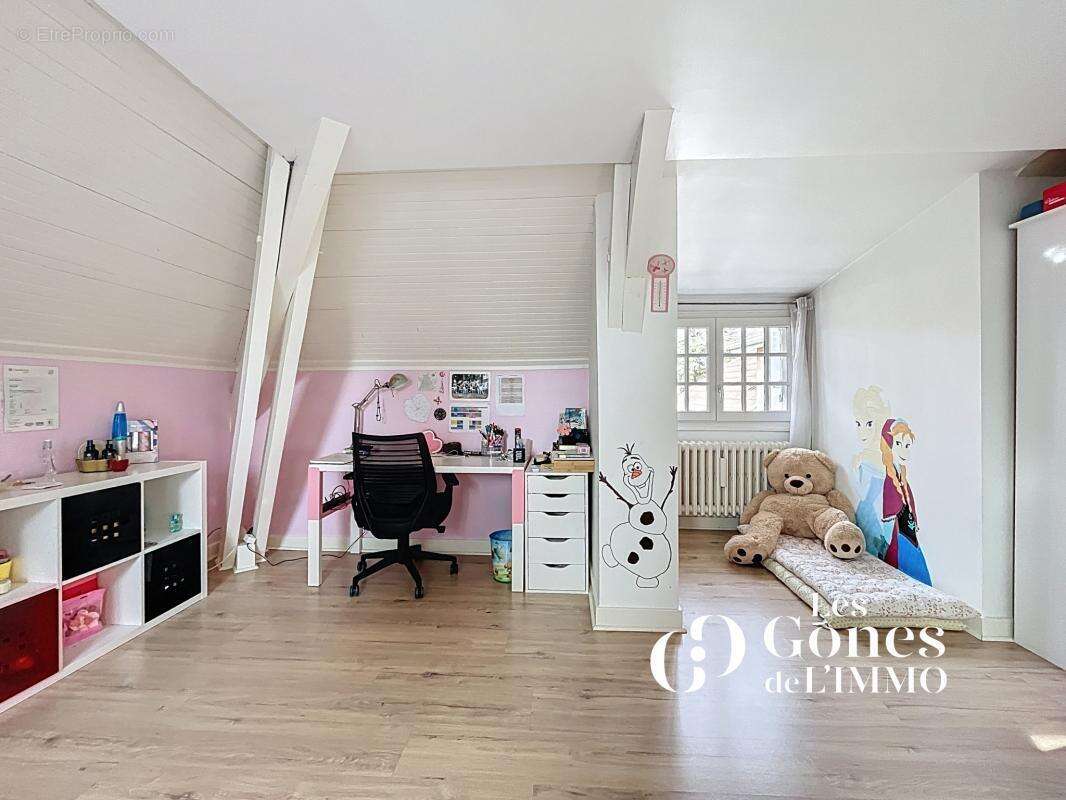 Maison à FRANCHEVILLE