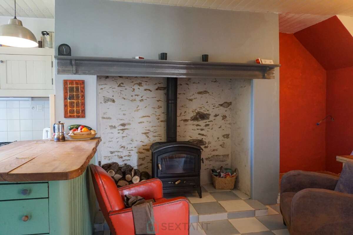 Ancien corps de ferme niché au coeur d'une nature verdoyante et préservée. - photo 19