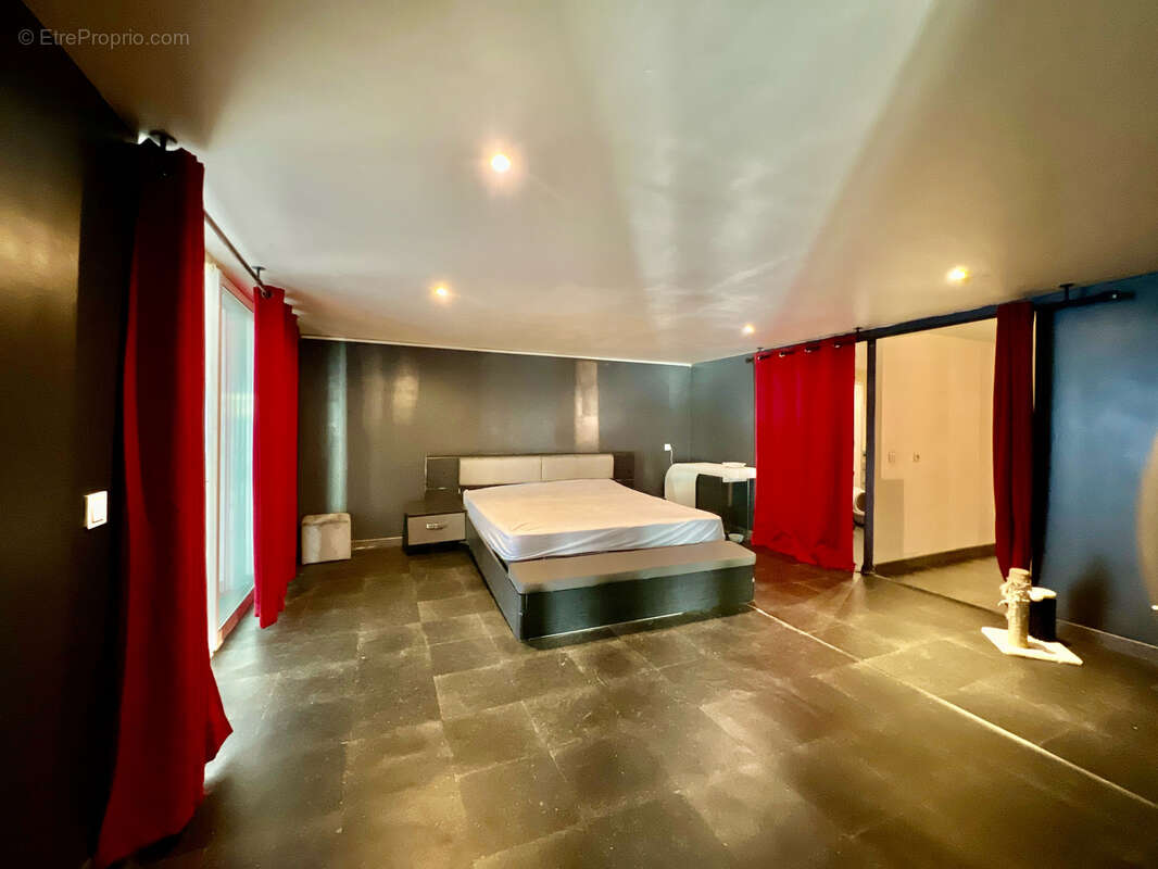 Maison à MARSEILLE-13E