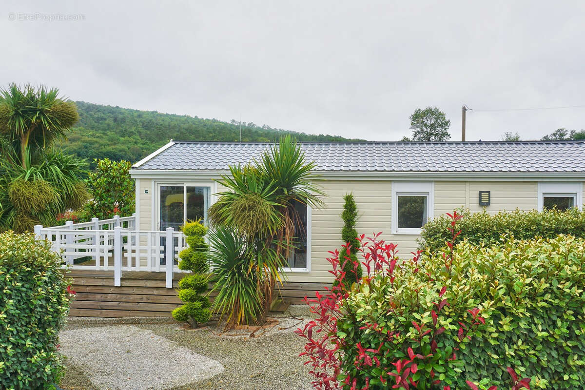 Maison à CAUREL