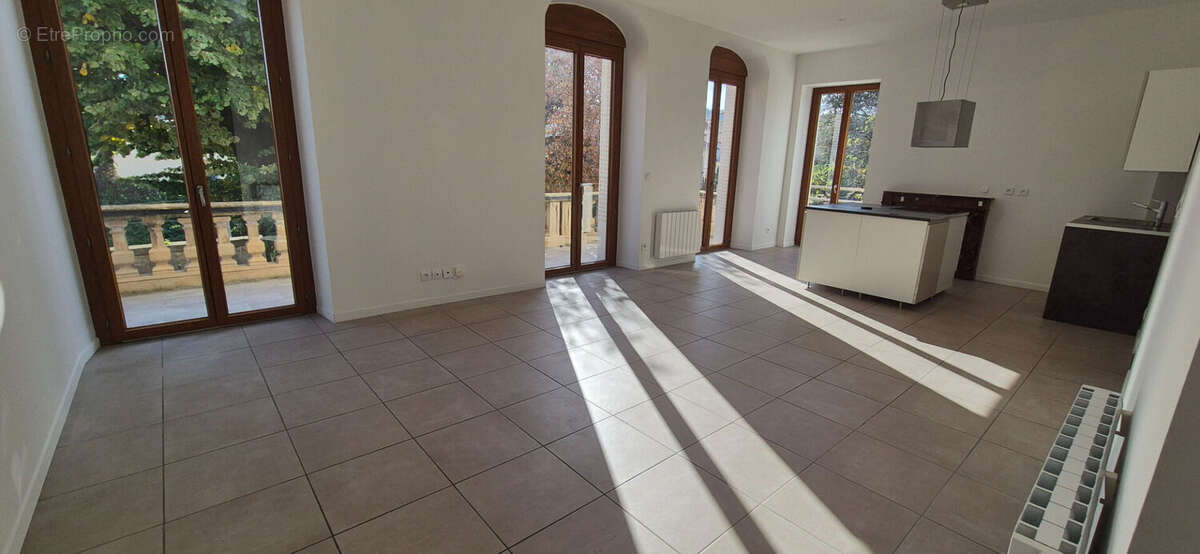 Appartement à SAINTE-COLOMBE