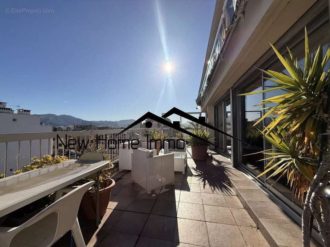 Appartement à MARSEILLE-6E