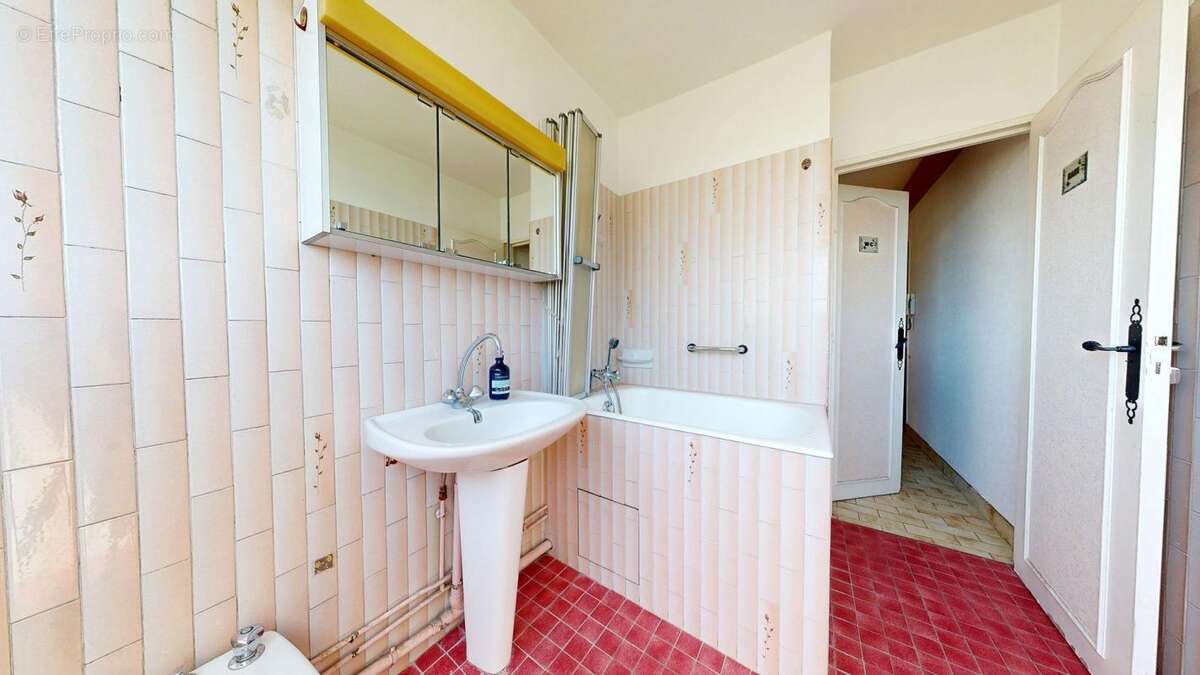 Appartement à SAVIGNY-SUR-ORGE