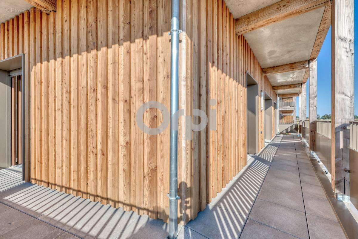 Appartement à BUSSY-SAINT-GEORGES