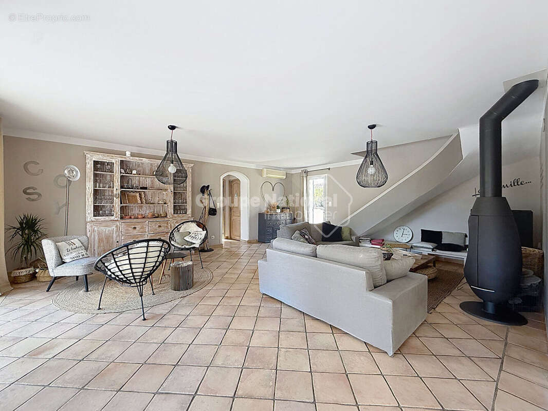 Maison à CHEVAL-BLANC