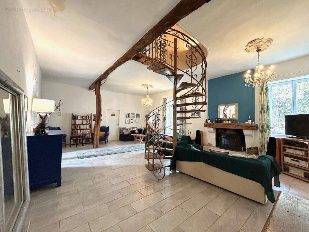 Maison à LE VERT