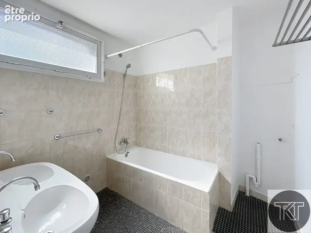 T4 de 84 m²  3 chambres  13 m² de balcon  vue sur jardin - photo 9