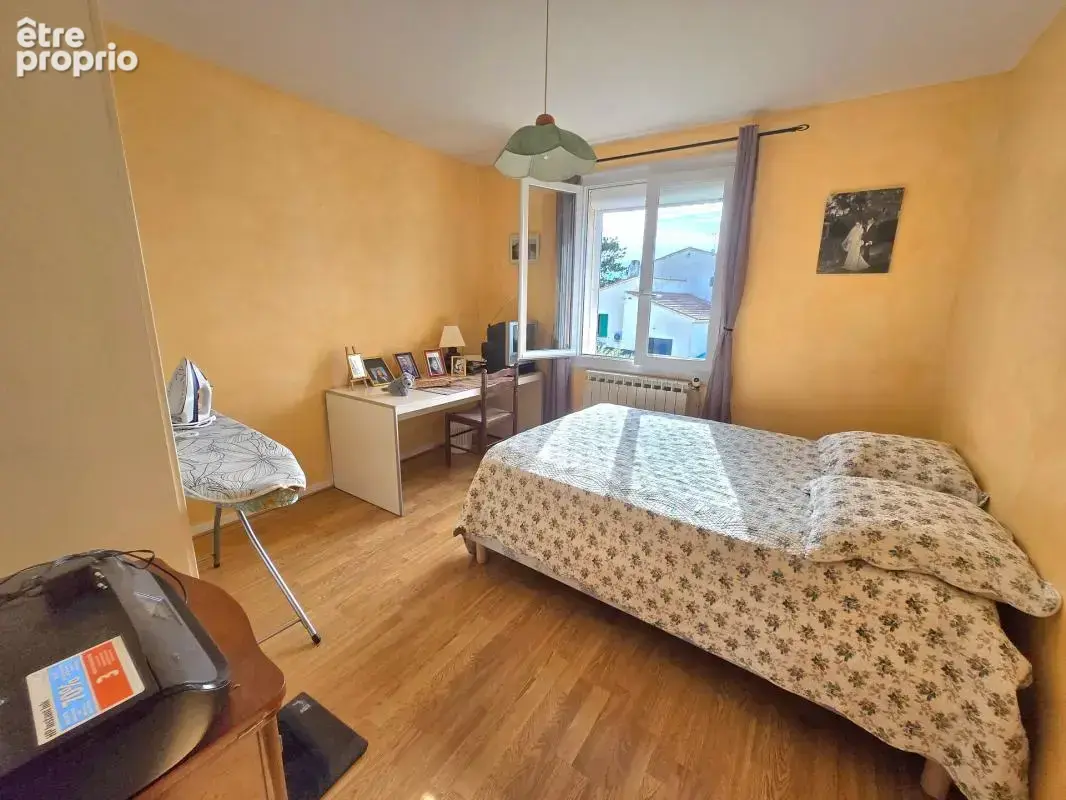 Maison familiale 127 m² avec piscine & grand terrain à Fos-sur-Mer – 4 Ch, Garage & Véranda - photo 13