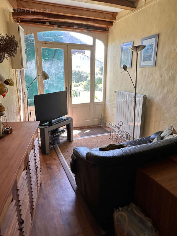 Maison à LA JARRIE-AUDOUIN