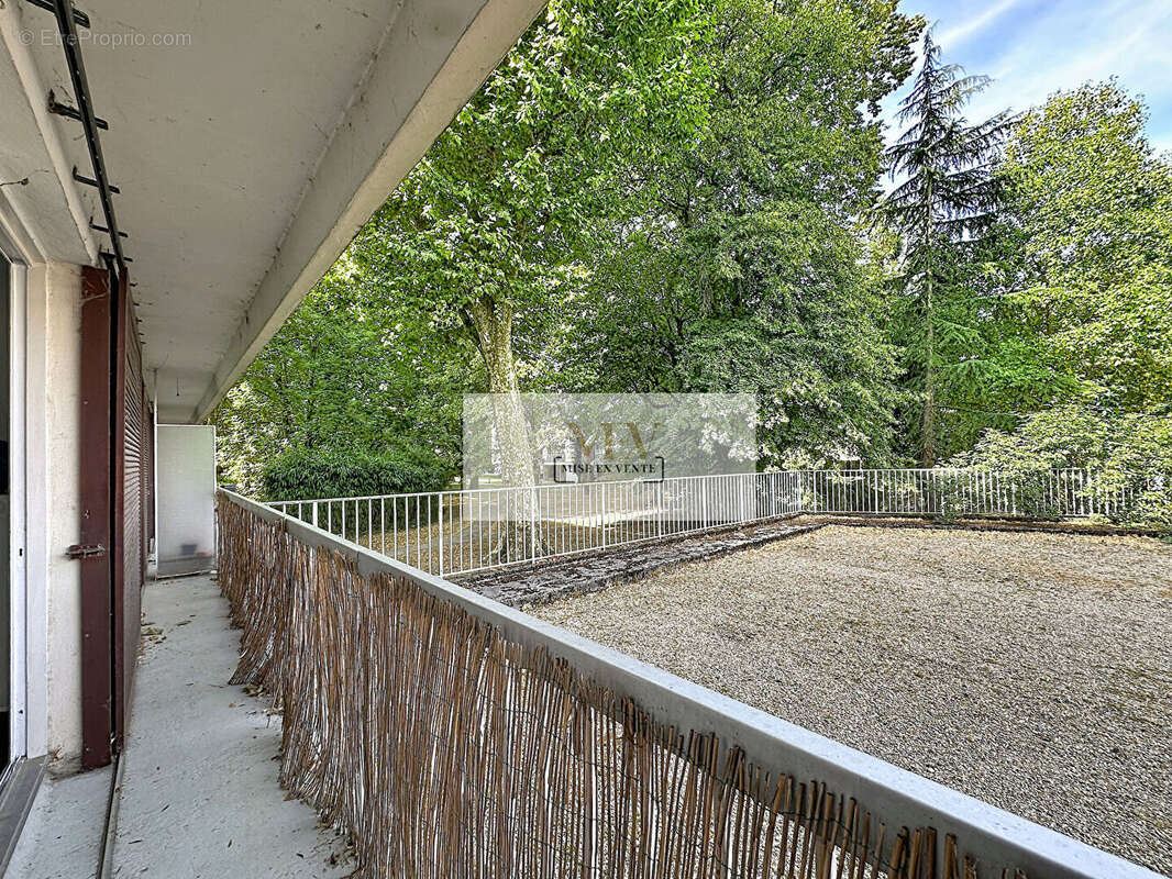 Appartement à BRY-SUR-MARNE