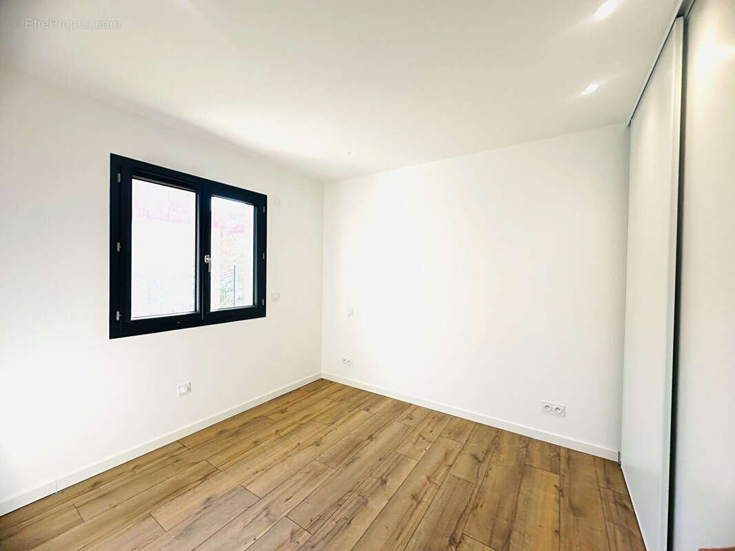 Maison à ONESSE-ET-LAHARIE