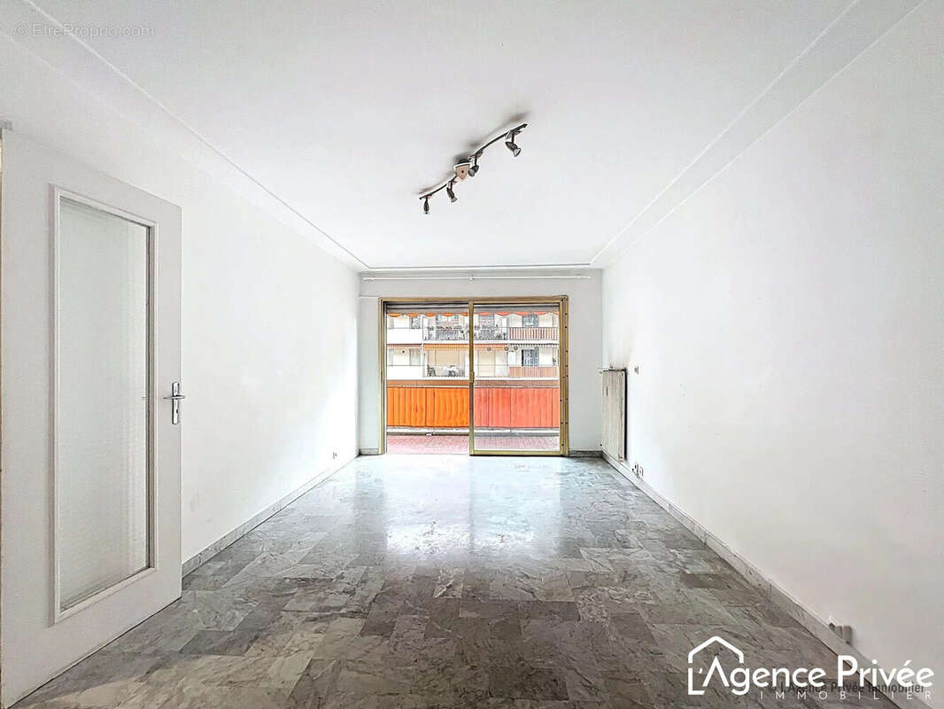 Appartement à CAGNES-SUR-MER