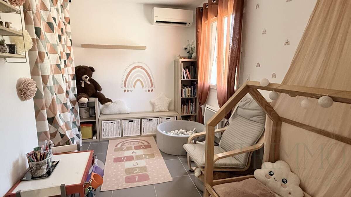 Maison avec piscine  un cadre de vie au calme - photo 6