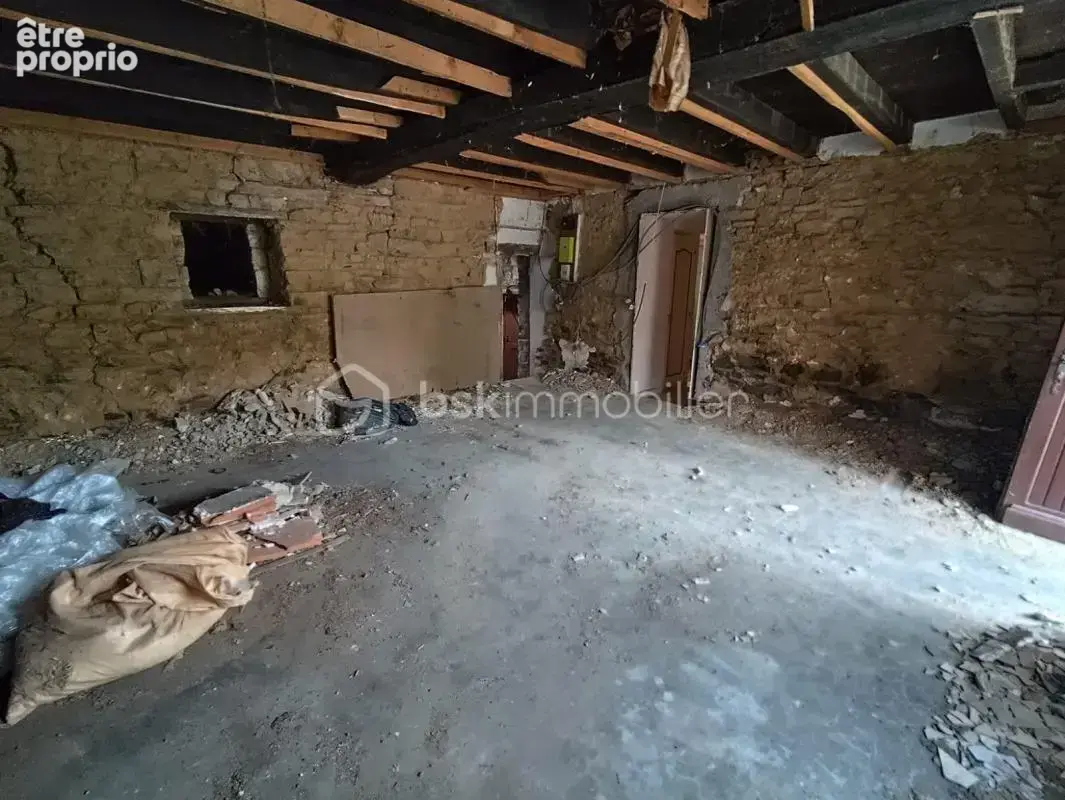 Maison Pierre avec dépendances à restaurer - photo 3